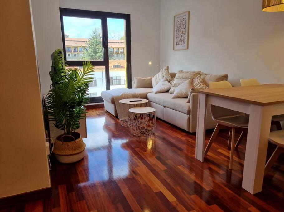604B - Apartamento Con Garaje Oviedo Esterno foto